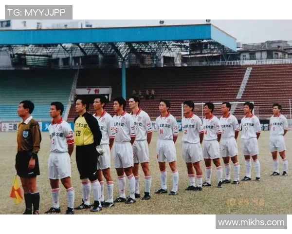 因屡次失误被球迷怒骂的足球明星盘点及其背后故事