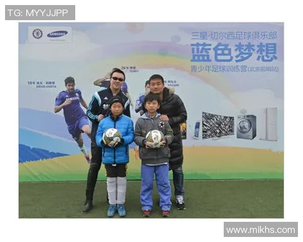 当足球巨星用手指诉说激情那一刻定格成最震撼的绿茵画面 当足球巨星用手指诉说激情那一刻定格成最震撼的绿茵画面