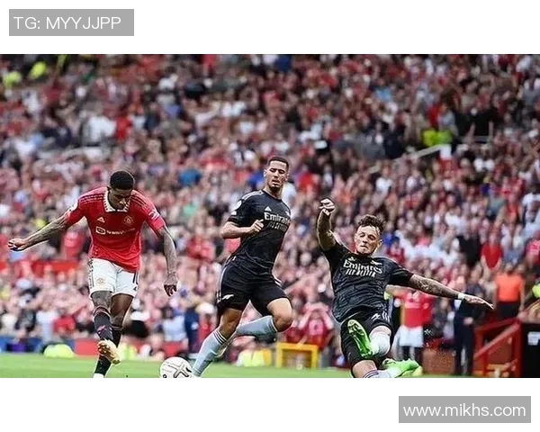 落魄足球球星的逆袭之路从伤病到低谷再到荣耀的崛起 落魄足球球星的逆袭之路从伤病到低谷再到荣耀的崛起